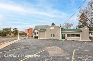 Plus de détails pour 2019 Columbus Ave, Bay City, MI - Bureau à vendre