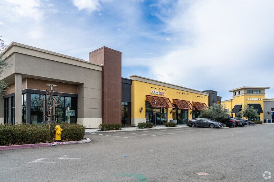 4531-4575 Livermore Outlets Dr, Livermore, CA à vendre - Photo de l’immeuble – Image 3 sur 5