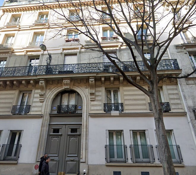 27 Rue De Maubeuge, Paris à louer - Photo de l’immeuble – Image 1 sur 10