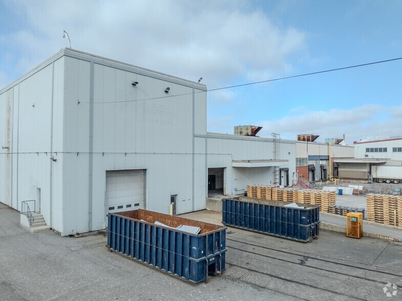 450 Sherman Av N, Hamilton, ON à louer - Photo de l’immeuble – Image 3 sur 4