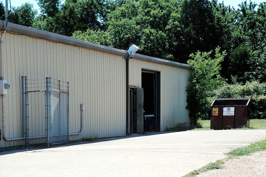 7924 Carr St, Dallas, TX à louer - Autre – Image 2 sur 2