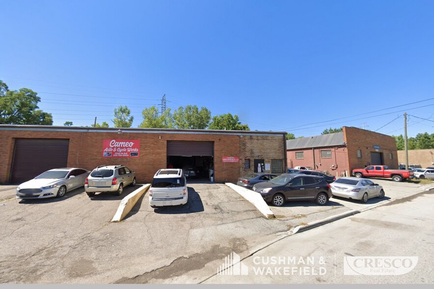2516-2530 W. 3rd Street portefeuille de 2 biens à vendre sur LoopNet.fr - Photo de l’immeuble – Image 2 sur 6