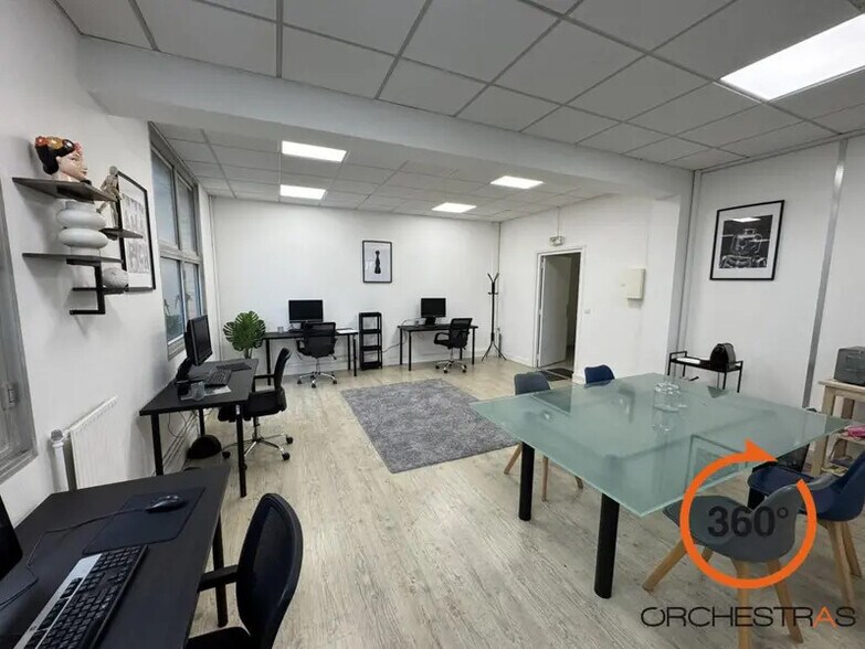 Bureau dans Villiers-sur-Marne à louer - Photo de l’immeuble – Image 3 sur 15