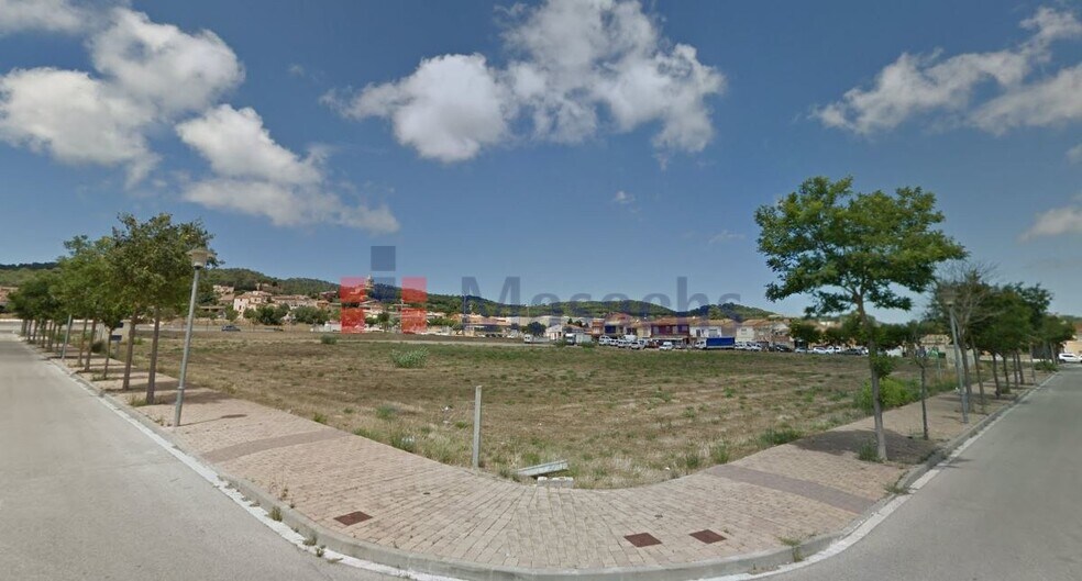 Terrain dans Mont-ras, Gerona à vendre - Photo de l’immeuble – Image 1 sur 6