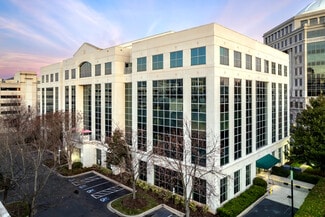 Plus de détails pour 5605 Carnegie Blvd, Charlotte, NC - Bureau à louer