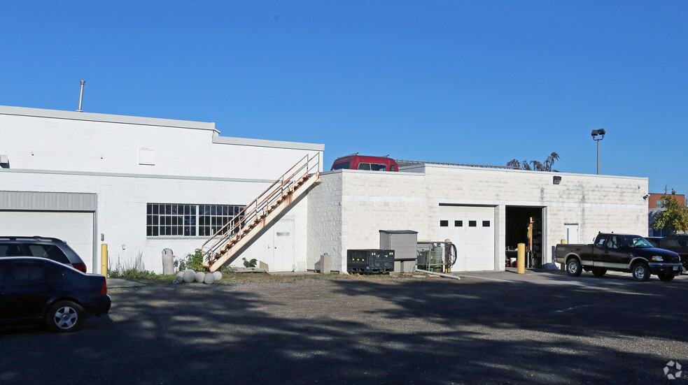 67 Frid St, Hamilton, ON à louer - Photo de l’immeuble – Image 2 sur 5