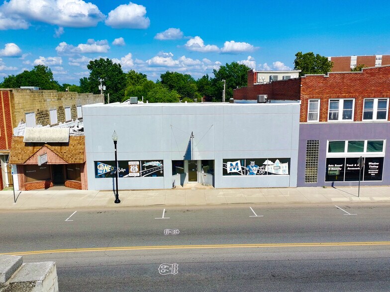 306 N Main St, Miami, OK à vendre - Photo principale – Image 1 sur 8