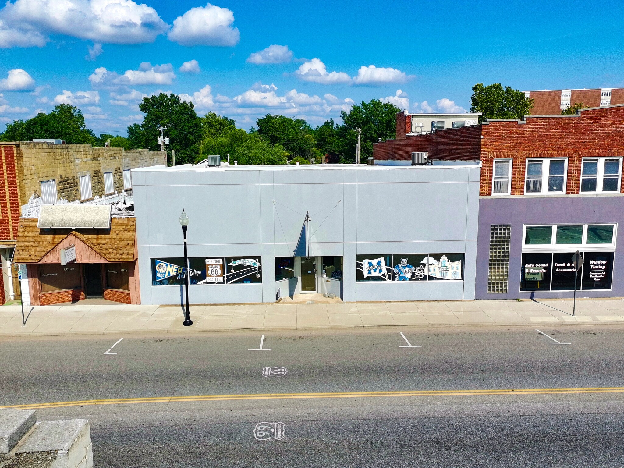 306 N Main St, Miami, OK à vendre Photo principale– Image 1 sur 9