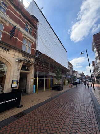 Plus de détails pour 19-23 Winchester St, Basingstoke - Local commercial à louer