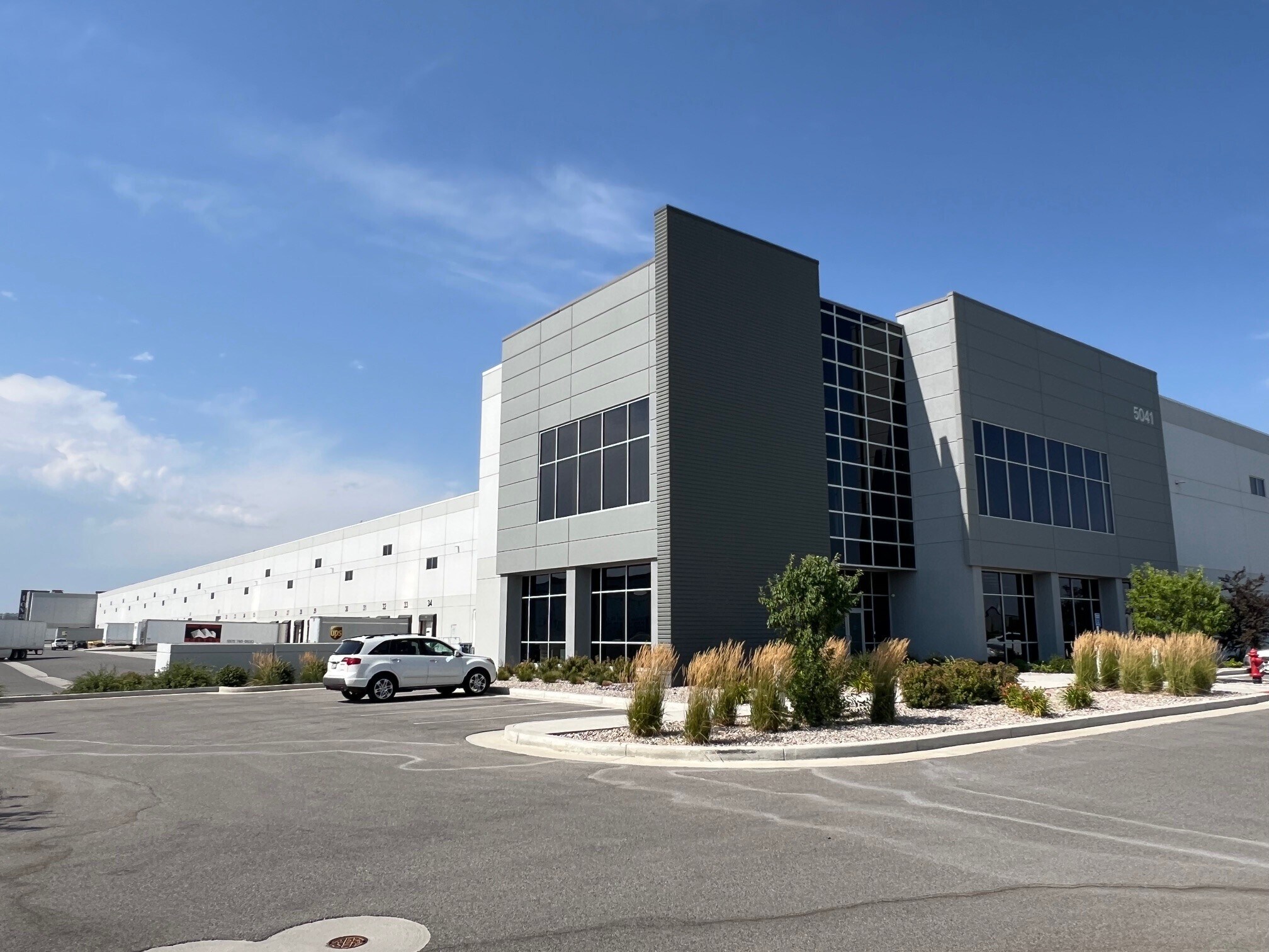 5041 W 2400 S, Salt Lake City, UT à louer Photo intérieure– Image 1 sur 1