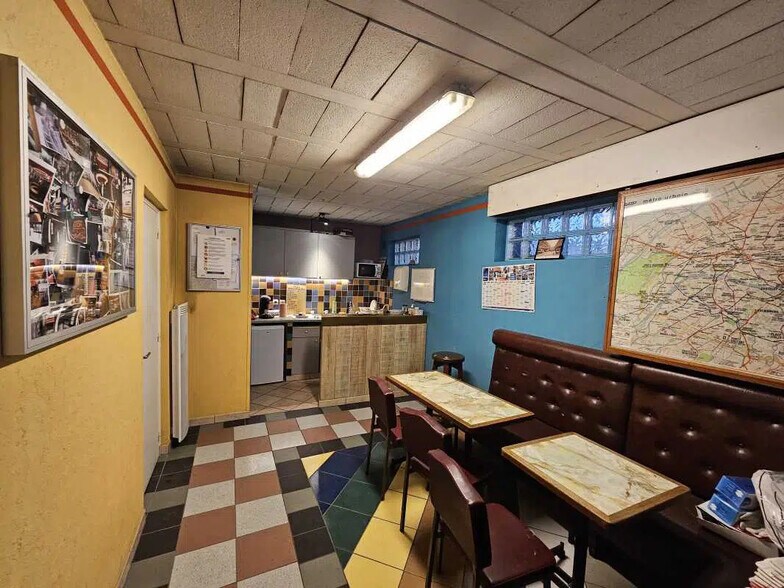 Industriel/Logistique dans Montreuil à vendre - Photo de l’immeuble – Image 2 sur 9
