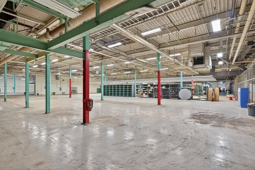 700 Dura Beauty Ln, Wisconsin Rapids, WI à louer - Photo de l’immeuble – Image 2 sur 8