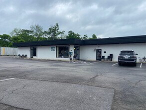 528-532 Hartsville Pike, Gallatin, TN à louer Photo de l’immeuble– Image 1 sur 3