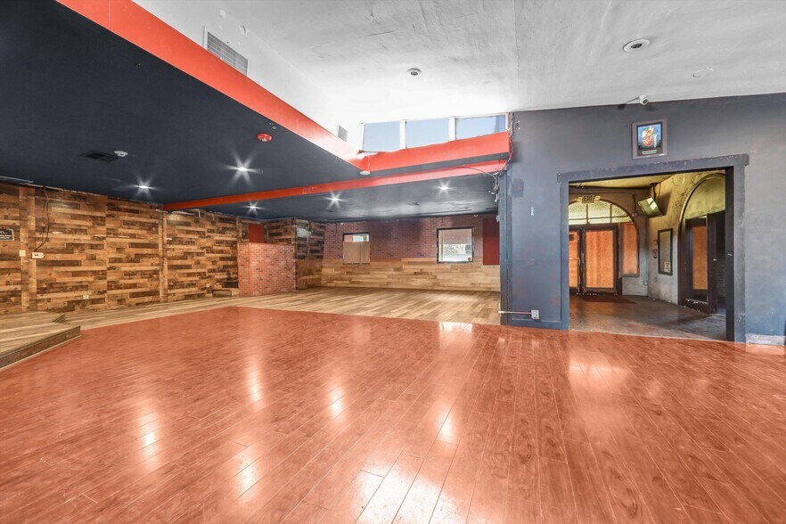 717 S San Gabriel Blvd, San Gabriel, CA à louer - Photo de l’immeuble – Image 2 sur 25