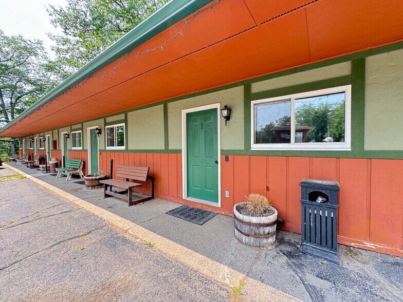 4475 County P, Rhinelander, WI à vendre - Photo de l’immeuble – Image 2 sur 7