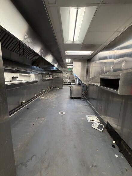 2040 Bells Hwy, Walterboro, SC à louer - Photo de l’immeuble – Image 2 sur 6