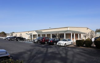 Plus de détails pour 314 E Main St, Norton, MA - Bureau/Local commercial à louer