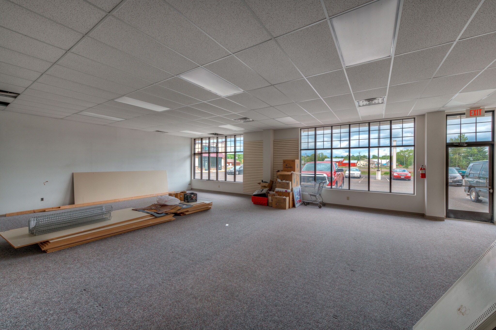 2547 State Road 35, Luck, WI à louer Photo intérieure– Image 1 sur 6