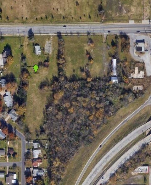2240 E Apache St, Tulsa, OK à vendre - Photo principale – Image 1 sur 1
