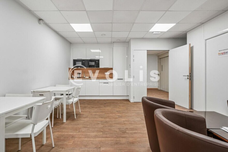 Bureau dans Clamart à louer - Photo intérieure – Image 2 sur 13
