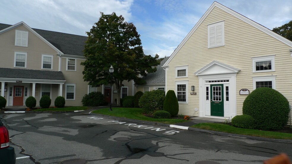 923 Route 6A, Yarmouth Port, MA à louer - Photo de l’immeuble – Image 2 sur 14