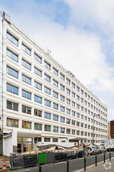 46-52 Rue Albert, Paris à louer - Photo de l’immeuble – Image 3 sur 4