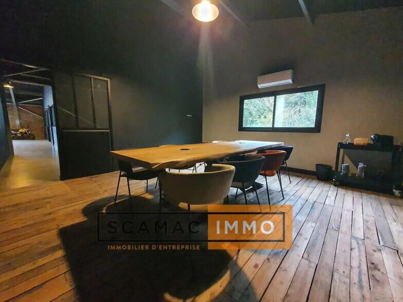 Local d’activités dans Gémenos à louer - Photo de l’immeuble – Image 3 sur 6