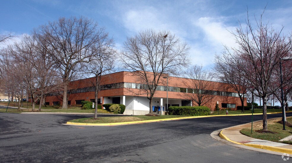 11495 Sunset Hills Rd, Reston, VA à louer - Photo de l’immeuble – Image 2 sur 6