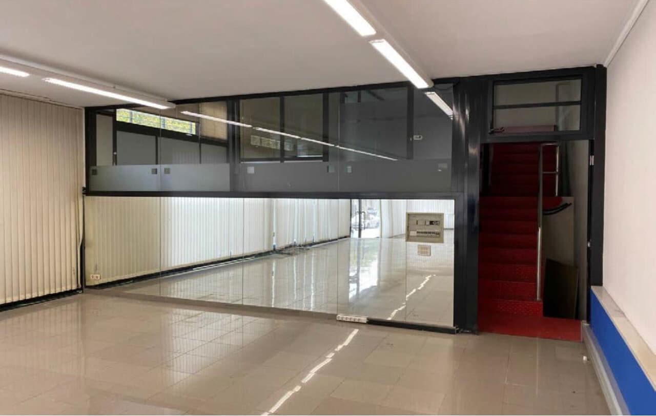Local commercial dans Les Franqueses del Vallès, Barcelona à louer Photo intérieure– Image 1 sur 4