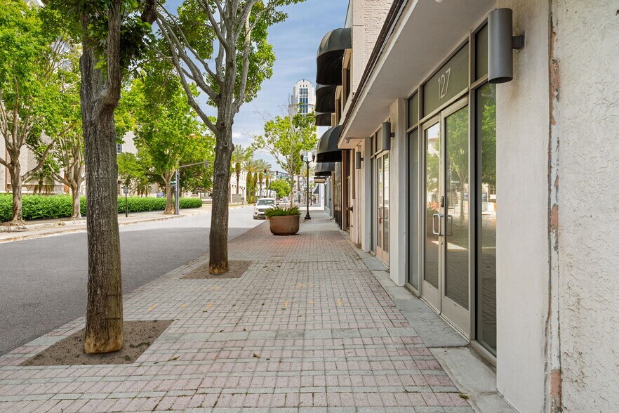 127 N Magnolia Ave, Orlando, FL à vendre - Photo de l’immeuble – Image 3 sur 46