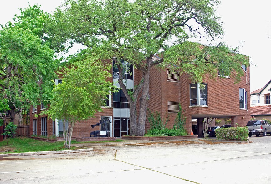 510 Hearn St, Austin, TX à louer - Photo principale – Image 1 sur 3
