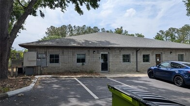 3401 NW 98th St, Gainesville, FL à louer Photo de l’immeuble– Image 1 sur 7