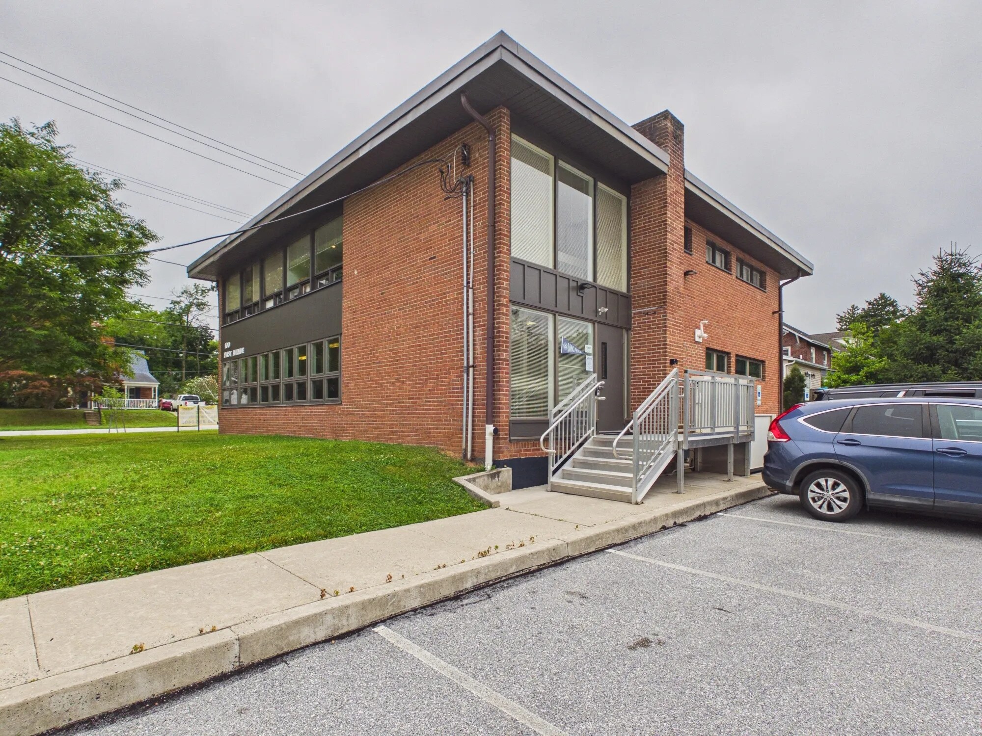 100 First Ave, Phoenixville, PA à louer Photo principale– Image 1 sur 13