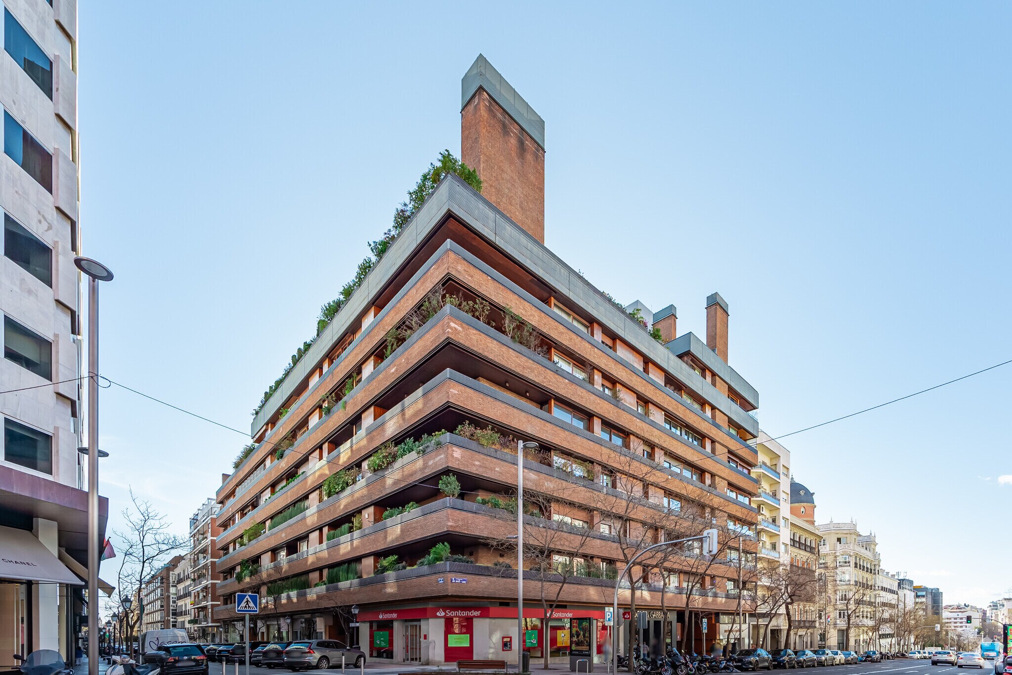Immeuble residentiel dans Madrid, Madrid à vendre Photo principale– Image 1 sur 3