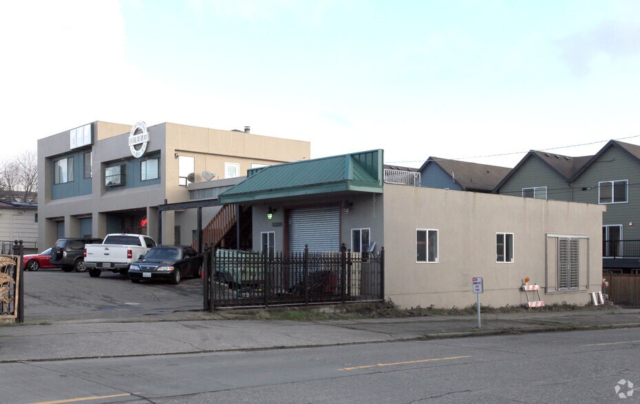 5338-5340 15th Ave S, Seattle, WA à louer - Photo de l’immeuble – Image 1 sur 2