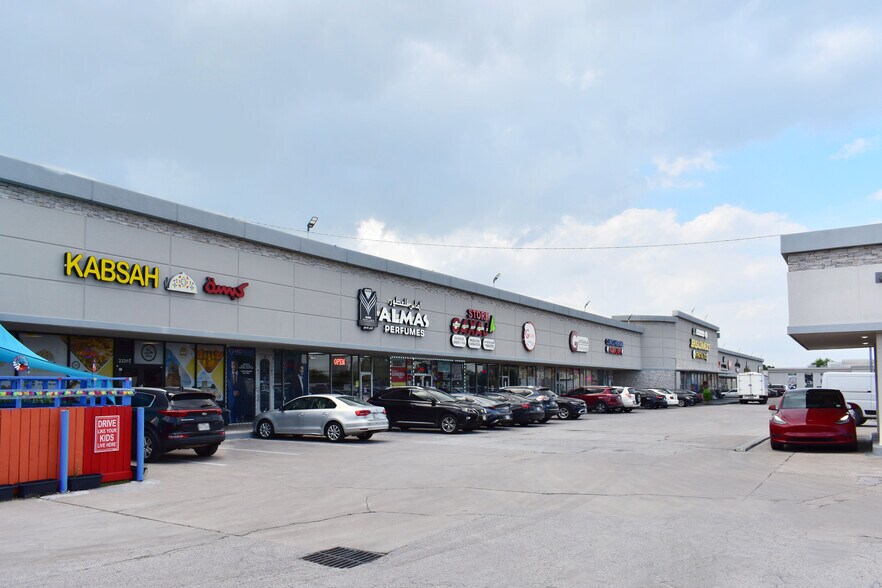 3330 Hillcroft Ave, Houston, TX à louer - Photo de l’immeuble – Image 2 sur 5