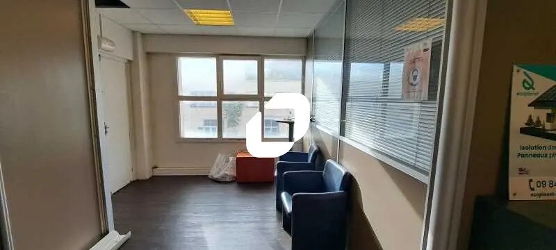 Bureau dans Montreuil à vendre - Photo de l’immeuble – Image 2 sur 6