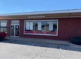 Plus de détails pour 613 SW Sheridan Rd, Lawton, OK - Local commercial à louer