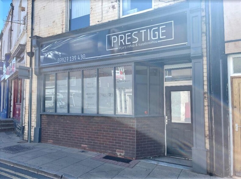 5-6A Market Pl, Normanton à louer - Photo principale – Image 1 sur 1