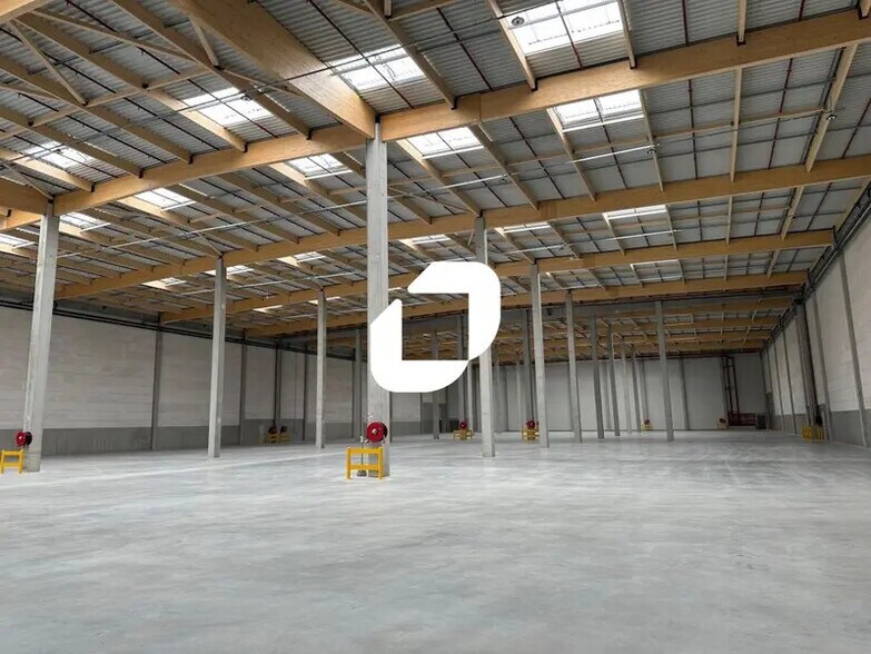 Industriel/Logistique dans Atton à vendre - Photo de l’immeuble – Image 3 sur 5