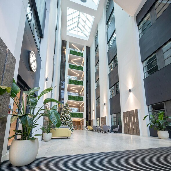 1 Trinity Gdns, Newcastle Upon Tyne à louer - Photo de l’immeuble – Image 2 sur 24