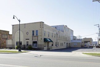 Plus de détails pour 408 W Main St, Benton Harbor, MI - Bureau/Local commercial, Local commercial à louer