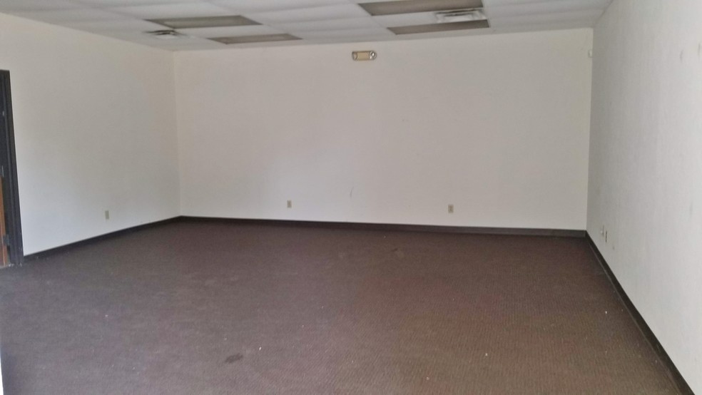 2018 SE 18th St, Oklahoma City, OK à louer - Photo intérieure – Image 3 sur 8