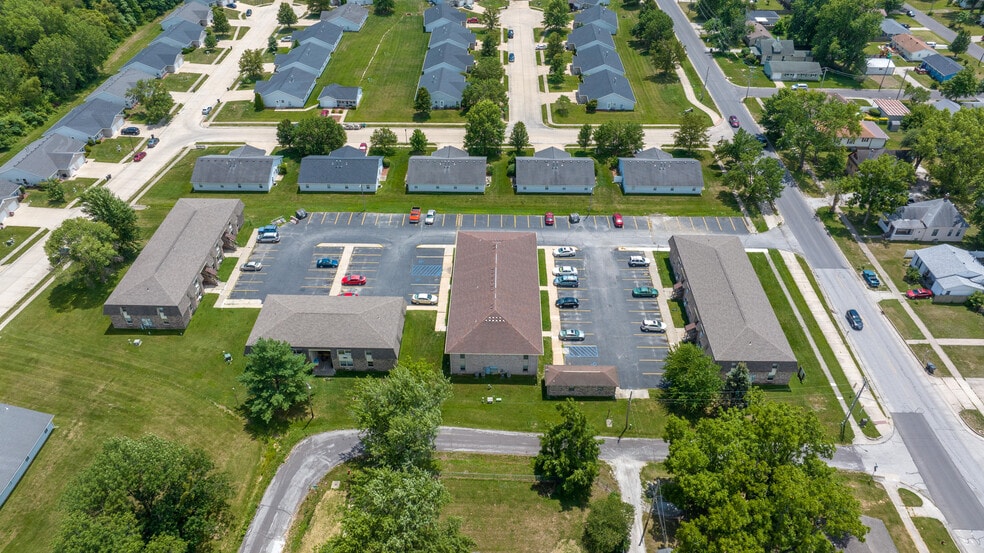 1000 S Williams St, Moberly, MO à vendre - Photo de l’immeuble – Image 2 sur 7