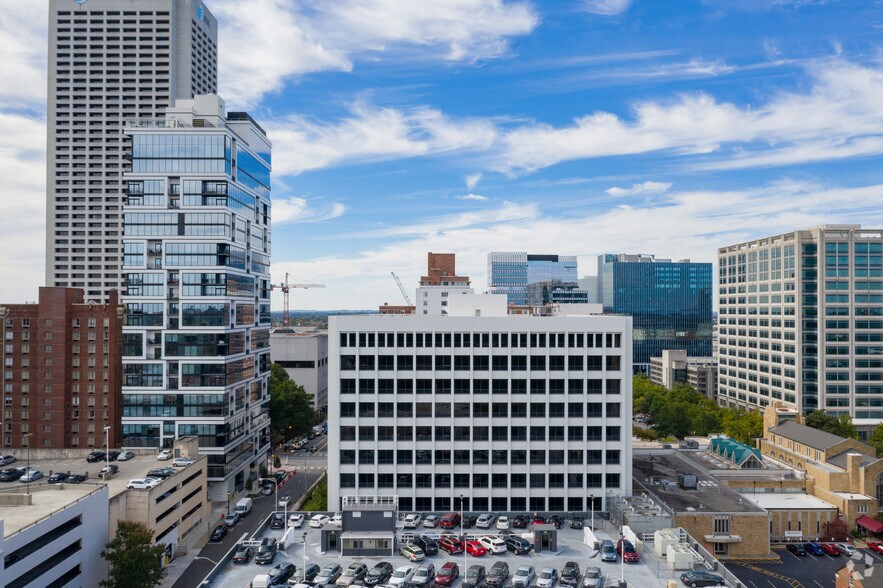 715 Peachtree St NE, Atlanta, GA à louer - Aérien – Image 3 sur 19