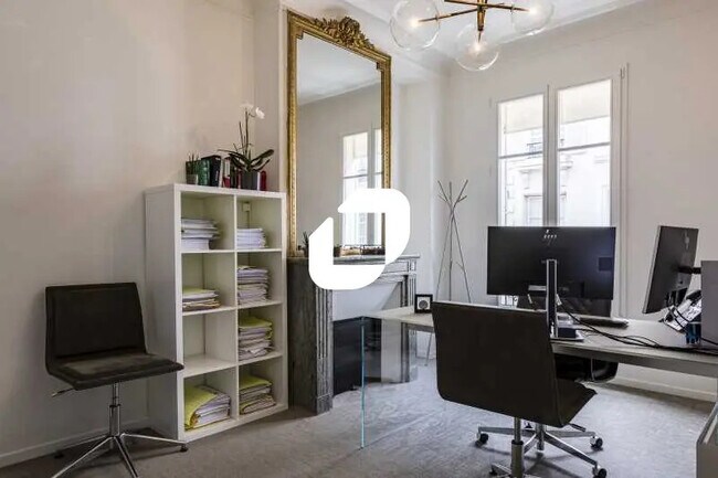 Plus de détails pour Bureau à vendre