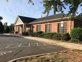Plus de détails pour 2536 Plantation Center Dr, Matthews, NC - Bureau à louer
