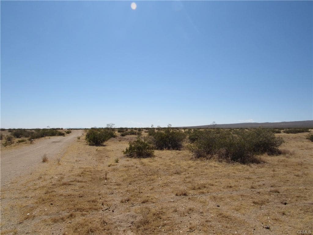 293-440-16-00-1, California City, CA à vendre Photo principale– Image 1 sur 3