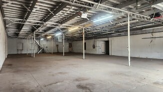 Plus de détails pour 1613 Texas St, Vernon, TX - Industriel/Logistique à louer