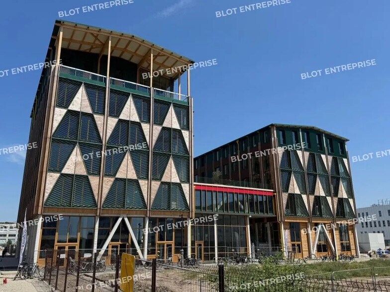 Bureau dans Nantes à louer - Photo de l’immeuble – Image 1 sur 15